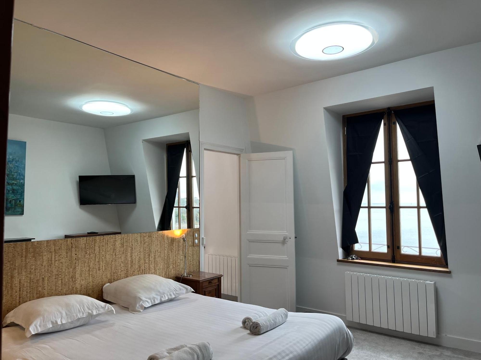 Le Royal XIX Vue Mer 212 Dinard Exterior foto