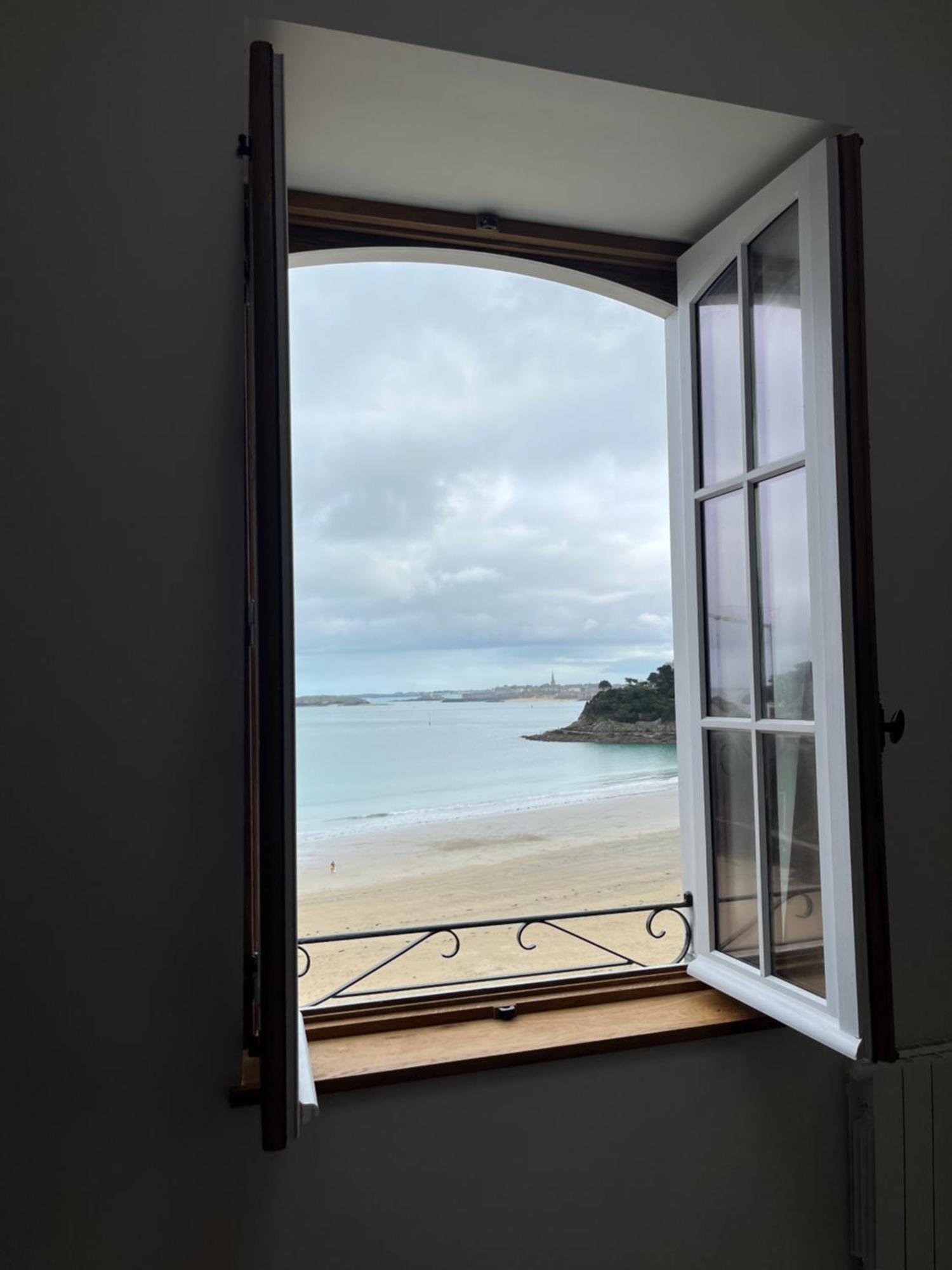 Le Royal XIX Vue Mer 212 Dinard Exterior foto